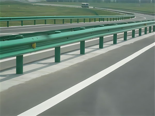 东营波形梁护栏在高速公路的应用